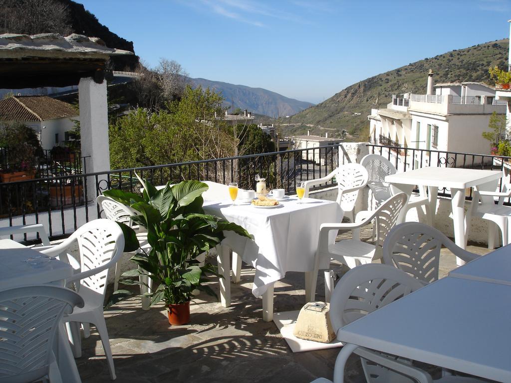 Hostal Pampaneira Buitenkant foto